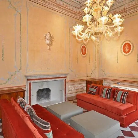 Sleeps 20 Pool Air Con Wifi *